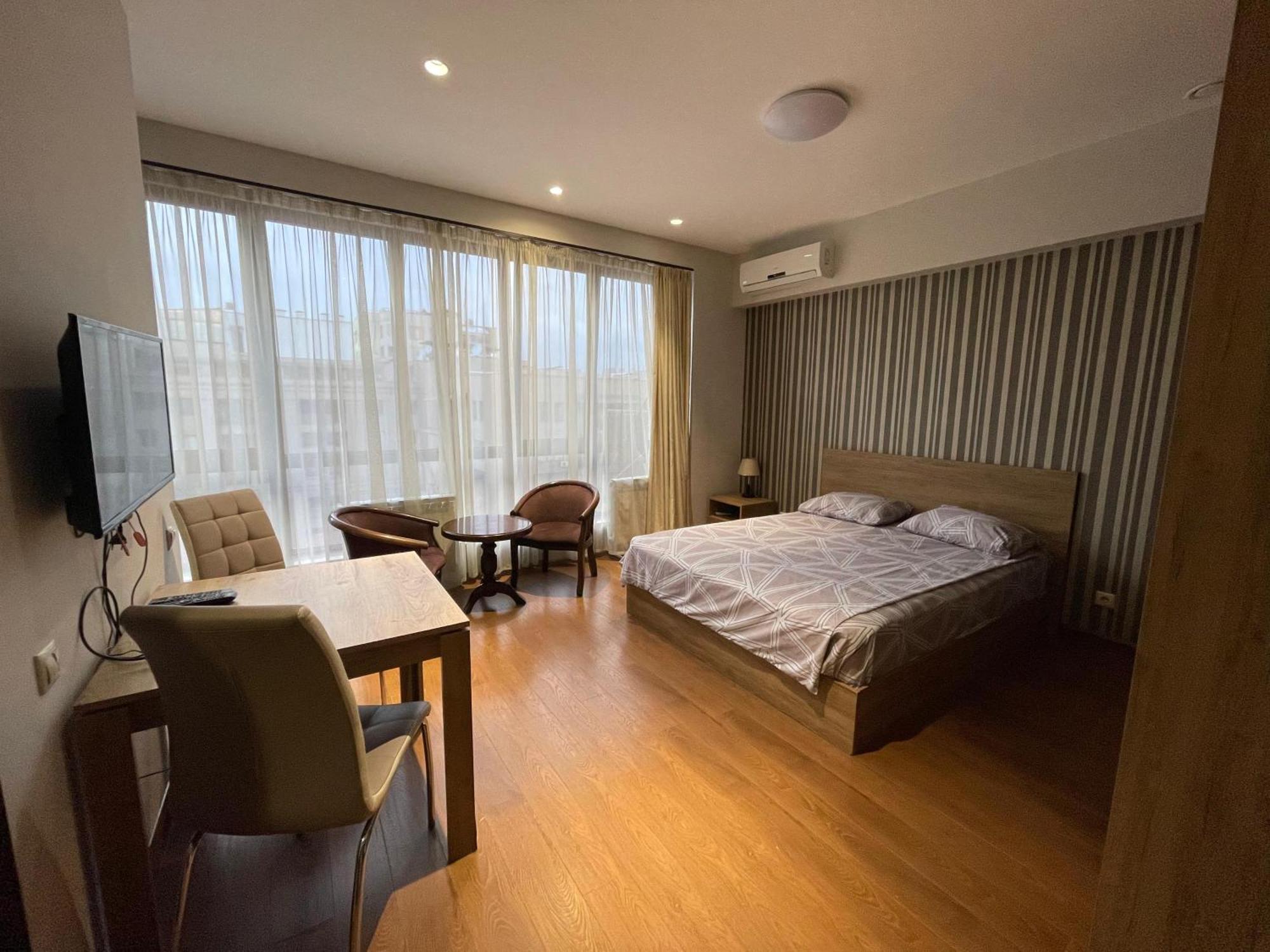 Apartment In Yerevan City Center Republic Square Self Check-In Exterior foto
